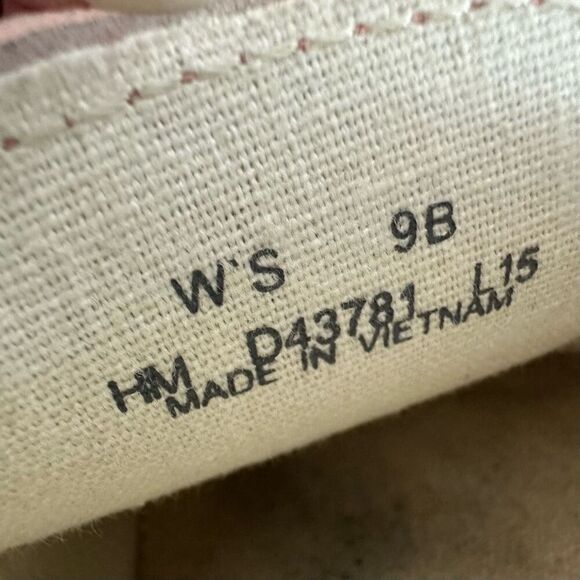 Cole Haan Nantucket Pink Patent Leather Shoe size 9B - Picture 7 of 7